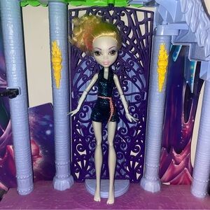 Monster High Wheel Love Lagoona Blue doll